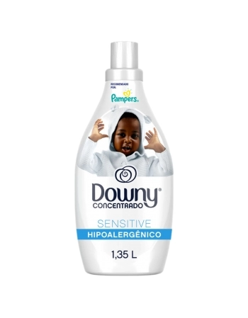 AMACIANTE DE ROUPA CONCENTRADO PÊSSEGO, BAUNILHA E FLORAIS DOWNY SENSITIVE FRASCO 1,35L